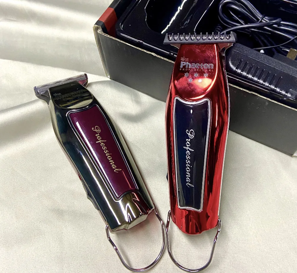 Retro Barber Machine Electric Hair Clipper Oil Head Engrave Haircut Shaver Professioanl Cordless Rechargeable Hair Trimmer
Retro Barber Machine Electric Hair Clipper Oil Head Engrave Haircut Shaver Professioanl Cordless Rechargeable Hair Trimmer