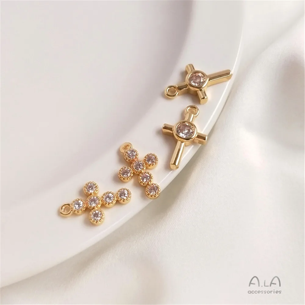 14K Gold Filled Plated Brass Micro-inlaid Zircon Fish Pendant DIY Necklace Clavicle Chain Earrings Pendant Fish Pendant
14K Gold Filled Plated Brass Micro-inlaid Zircon Fish Pendant DIY Necklace Clavicle Chain Earrings Pendant Fish Pendant