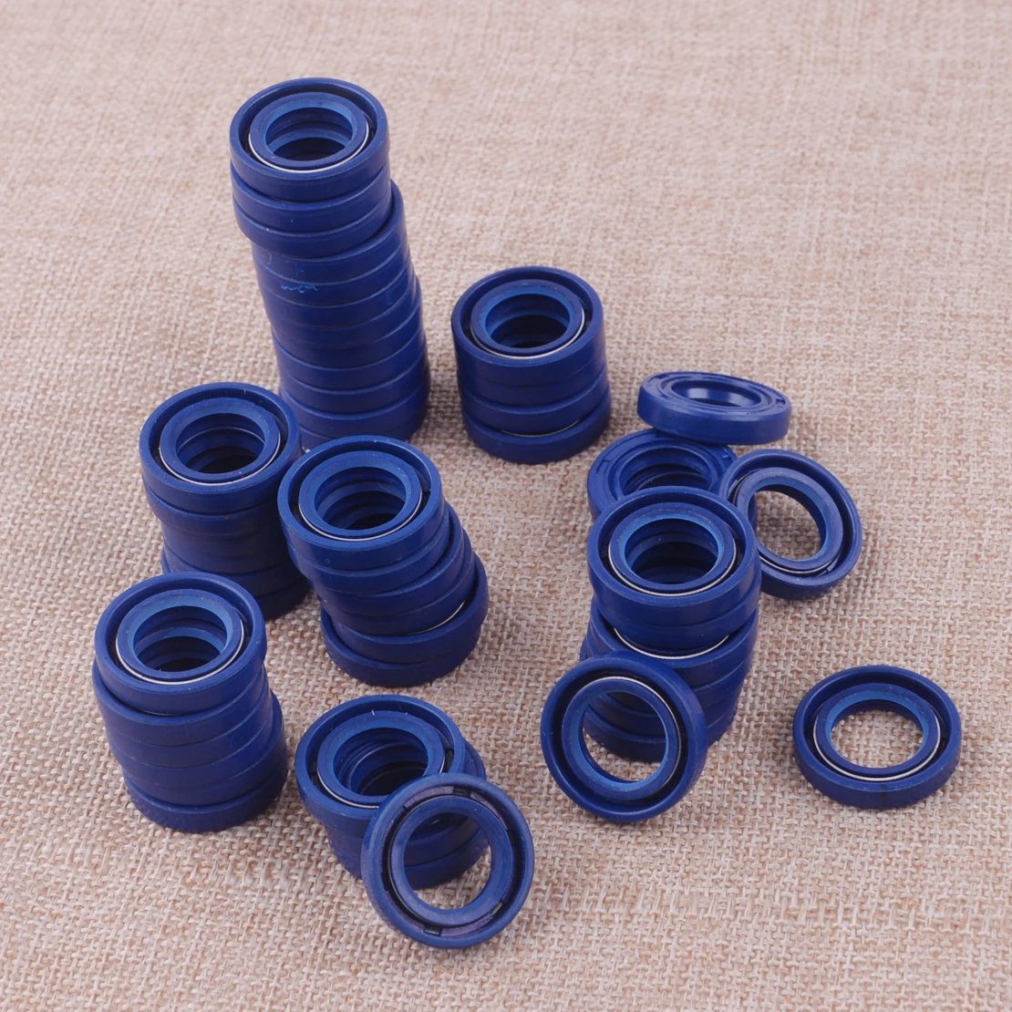 LETAOSK New 50pcs Crank Oil Seal Fit For Stihl BR550 BR600 BR700 BR350 BR430 BR450 SR430 SR450 Blowers 96380031581 96390031585
LETAOSK New 50pcs Crank Oil Seal Fit For Stihl BR550 BR600 BR700 BR350 BR430 BR450 SR430 SR450 Blowers 96380031581 96390031585