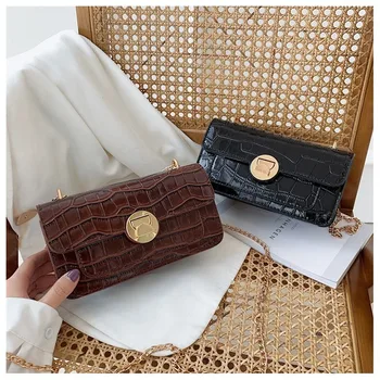 Female 2020 summer new Korean version of crocodile pattern small square bag foreign chain single shoulder messenger bag
Female 2020 summer new Korean version of crocodile pattern small square bag foreign chain single shoulder messenger bag