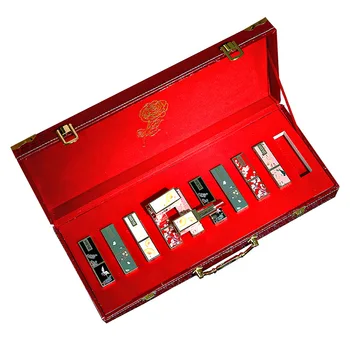 Makeup Lipstick Makeup Set matte red Lip Gloss Female Student Cosmetics with gift box
Makeup Lipstick Makeup Set matte red Lip Gloss Female Student Cosmetics with gift box
