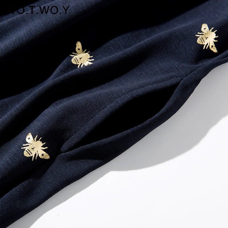 Bee Print Long Knee-Length Shirt Dresses Women 2019 Casual Turn-down Polo Straight Dress Female Pockets Cotton Clothes