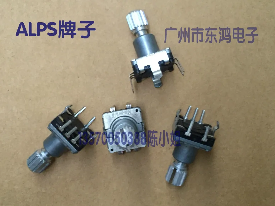 2PCS/LOT ALPS Alps type EC11 encoder with switch 30, positioning number 15, pulse spot saw axis 16mm
2PCS/LOT ALPS Alps type EC11 encoder with switch 30, positioning number 15, pulse spot saw axis 16mm