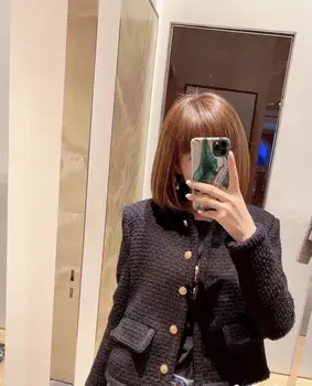 2020 Autumn Winter Women Black Tweed Jacket Single Breasted Female Short Coat High Quality Elegant Fashion Runway Jackets
2020 Autumn Winter Women Black Tweed Jacket Single Breasted Female Short Coat High Quality Elegant Fashion Runway Jackets