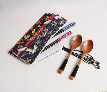 50sets New High-end Japanese Portable Tableware Set Wooden Chopsticks Spoon with Bronzing Cloth Bag Free Shipping WB1206
50sets New High-end Japanese Portable Tableware Set Wooden Chopsticks Spoon with Bronzing Cloth Bag Free Shipping WB1206