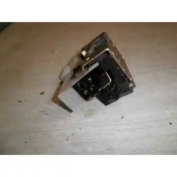 2552966 lock Right Front Door Renault Megane I Coach/coupe (da0) *
2552966 lock Right Front Door Renault Megane I Coach/coupe (da0) *