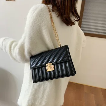 women handbag new Korean luxury designer plaid female chain small square crossbody bag simple buckle shoulder Messenger bag
women handbag new Korean luxury designer plaid female chain small square crossbody bag simple buckle shoulder Messenger bag