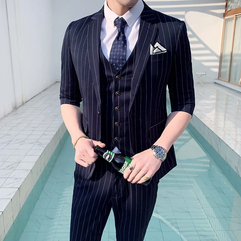 2020 Summer New Large Size Striped Sleeves Suit Suit Male Three-piece Host Wedding Hairdresser Slim Professional Suit S-4xl
2020 Summer New Large Size Striped Sleeves Suit Suit Male Three-piece Host Wedding Hairdresser Slim Professional Suit S-4xl