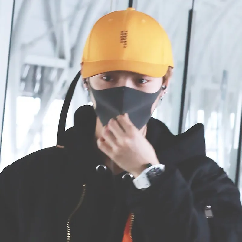2019 Deer Han Celebrity Style Airport Small Yellow Hat New Style Lettered Embroidered Long Strap Solid Color Flat along xi ha ba
2019 Deer Han Celebrity Style Airport Small Yellow Hat New Style Lettered Embroidered Long Strap Solid Color Flat along xi ha ba