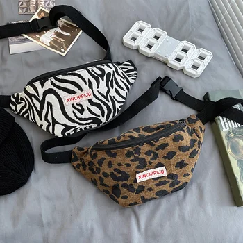 2021 Fashion Vintage Women Chest Bag Canvas Zebra Leopard Animal Pattern Fanny Waist Packs Ladies Zipper Messenger Pouch
2021 Fashion Vintage Women Chest Bag Canvas Zebra Leopard Animal Pattern Fanny Waist Packs Ladies Zipper Messenger Pouch
