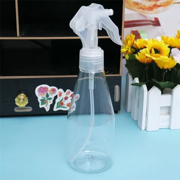 200ML Portable Plastic Spray Bottle Transparent Makeup Moisture Atomizer Pot Fine Mist Sprayer Bottles Hair Hairdressing Tools
200ML Portable Plastic Spray Bottle Transparent Makeup Moisture Atomizer Pot Fine Mist Sprayer Bottles Hair Hairdressing Tools