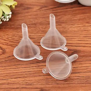 Transparent Mini Plastic Small Funnels Perfume Liquid Essential Oil Filling Empty Bottle Packing Kitchen Bar Tool LX1320
Transparent Mini Plastic Small Funnels Perfume Liquid Essential Oil Filling Empty Bottle Packing Kitchen Bar Tool LX1320