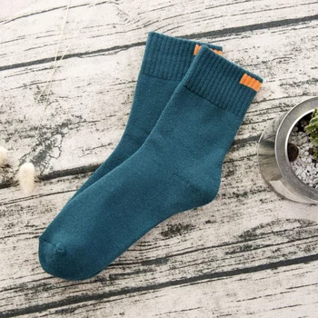 Comfy Breathable Socks Autumn Winter New Men's Socks Solid Color Thick Warm Casual Mid Stockings
Comfy Breathable Socks Autumn Winter New Men's Socks Solid Color Thick Warm Casual Mid Stockings