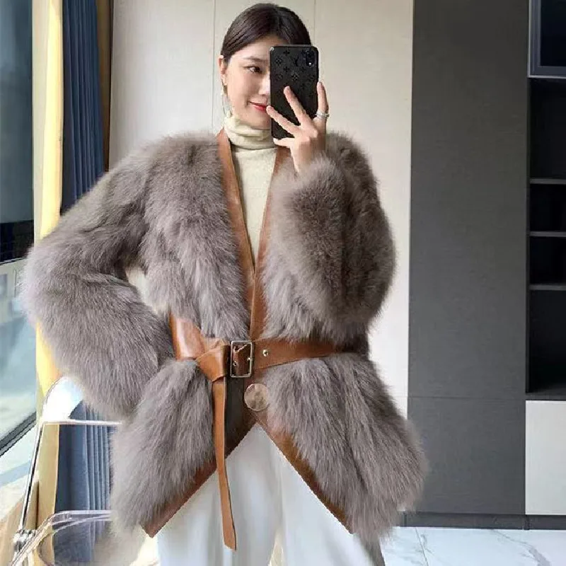 Winter coat women New Korean faux fox fur Irregular jacket fashion belt V-neck elegant Imitation fur coats womens clothes
Winter coat women New Korean faux fox fur Irregular jacket fashion belt V-neck elegant Imitation fur coats womens clothes
