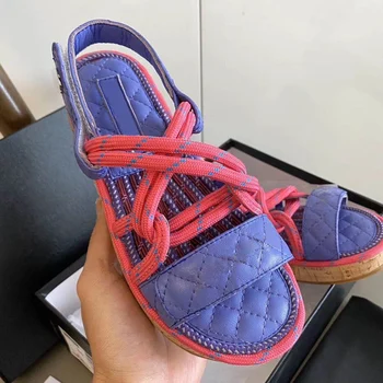 2020 Summer Flat Platform Sandals Women Round Toe Casual Shallow Outside Ankle Strap Mixed Color Ladies Shoes Femmes Sandales
2020 Summer Flat Platform Sandals Women Round Toe Casual Shallow Outside Ankle Strap Mixed Color Ladies Shoes Femmes Sandales