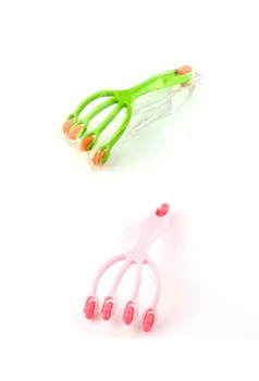 Four-claw Mini Roller Plastic Massager Manual Roller Body Massage Burn Fat And Release Pressure Making People Feel Comfortable
Four-claw Mini Roller Plastic Massager Manual Roller Body Massage Burn Fat And Release Pressure Making People Feel Comfortable