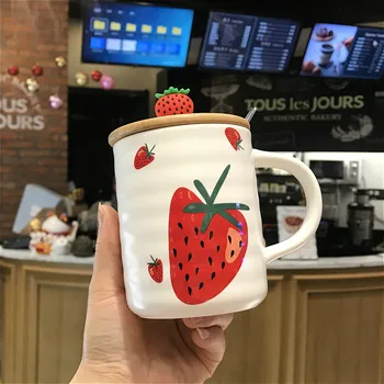 Cute Ceramics Coffee Mug Strawberry Cartoon Creative Personalised Esspresso Cup with Spoon Lid Caneca Drinkware Girl Gift DA60MK
Cute Ceramics Coffee Mug Strawberry Cartoon Creative Personalised Esspresso Cup with Spoon Lid Caneca Drinkware Girl Gift DA60MK