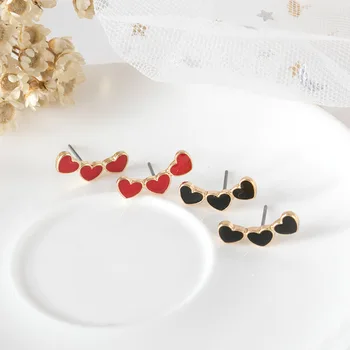 Fashion Products Heart Stud Earrings Cute Romantic Geometric Mini Earrings for Women Jewelry Accessories Minimalist Style 2020
Fashion Products Heart Stud Earrings Cute Romantic Geometric Mini Earrings for Women Jewelry Accessories Minimalist Style 2020