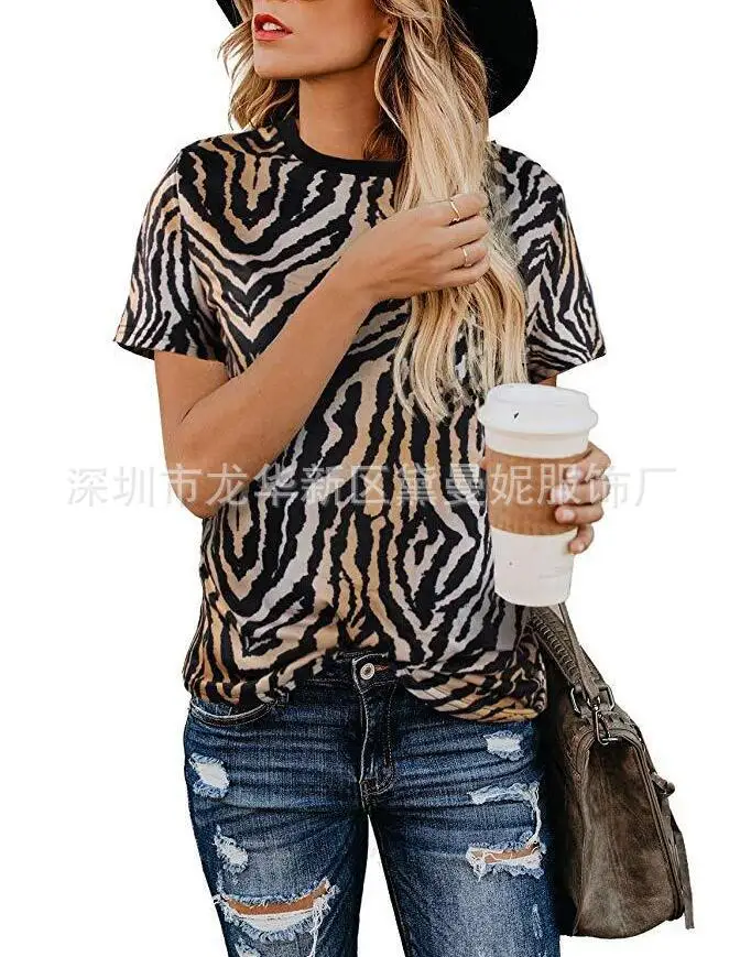 Leopard Print T shirts Women 2019 Spring Summer Hot Tees Casual O-Neck Short Sleeve Harajuku Cool T-shirt Female Tops
Leopard Print T shirts Women 2019 Spring Summer Hot Tees Casual O-Neck Short Sleeve Harajuku Cool T-shirt Female Tops