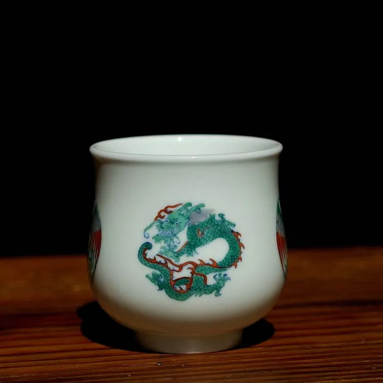 REAL CHINA Manual Ceramic Tea Cup Tea Set Constracting Colors Hand Painted Blue and White Glazed Dragon and Phoenix Tea Cup 
REAL CHINA Manual Ceramic Tea Cup Tea Set Constracting Colors Hand Painted Blue and White Glazed Dragon and Phoenix Tea Cup