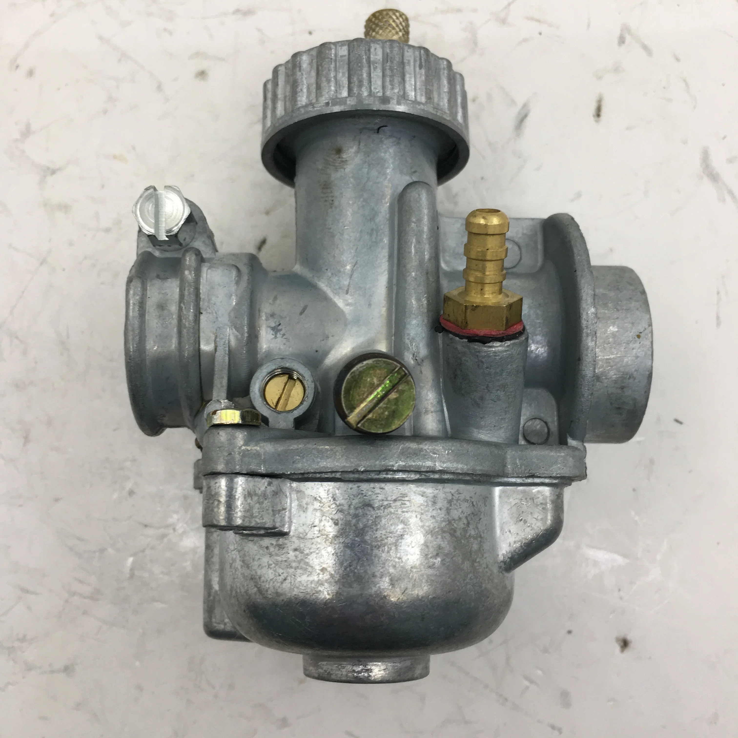 SherryBerg carburetor carburettor vergaser carb BING 19 CARBURATOR Bing replace 1/19/138 - Zündapp Kreidler Hercules Puch
SherryBerg carburetor carburettor vergaser carb BING 19 CARBURATOR Bing replace 1/19/138 - Zündapp Kreidler Hercules Puch