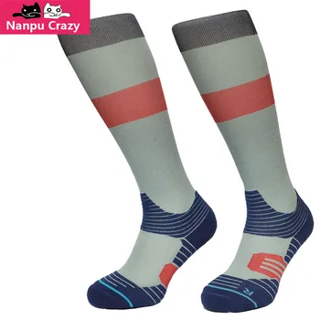 Socks SILVER GLANCE Snow Compression Sock Quick Drying Nylon 360 Engineered Heel Running Sock Strip Seamless Toe Closure Ski Sox
Socks SILVER GLANCE Snow Compression Sock Quick Drying Nylon 360 Engineered Heel Running Sock Strip Seamless Toe Closure Ski Sox