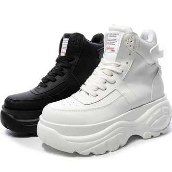Winter Hot Platform Women's Boots Solid Color Rubber Non-slip Bottom High To Help Comfortable Casual Women's Shoes
Winter Hot Platform Women's Boots Solid Color Rubber Non-slip Bottom High To Help Comfortable Casual Women's Shoes