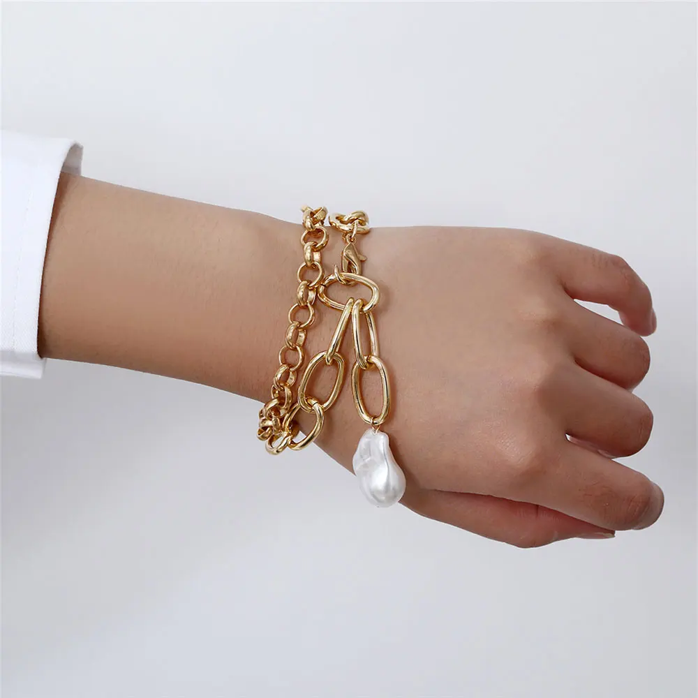 2pc Vintage Imitation Pearl Pendant Bangles Bracelets for Women Trendy Party Punk Chunky Chain Bracelet Set Couple Jewelry Gifts
2pc Vintage Imitation Pearl Pendant Bangles Bracelets for Women Trendy Party Punk Chunky Chain Bracelet Set Couple Jewelry Gifts