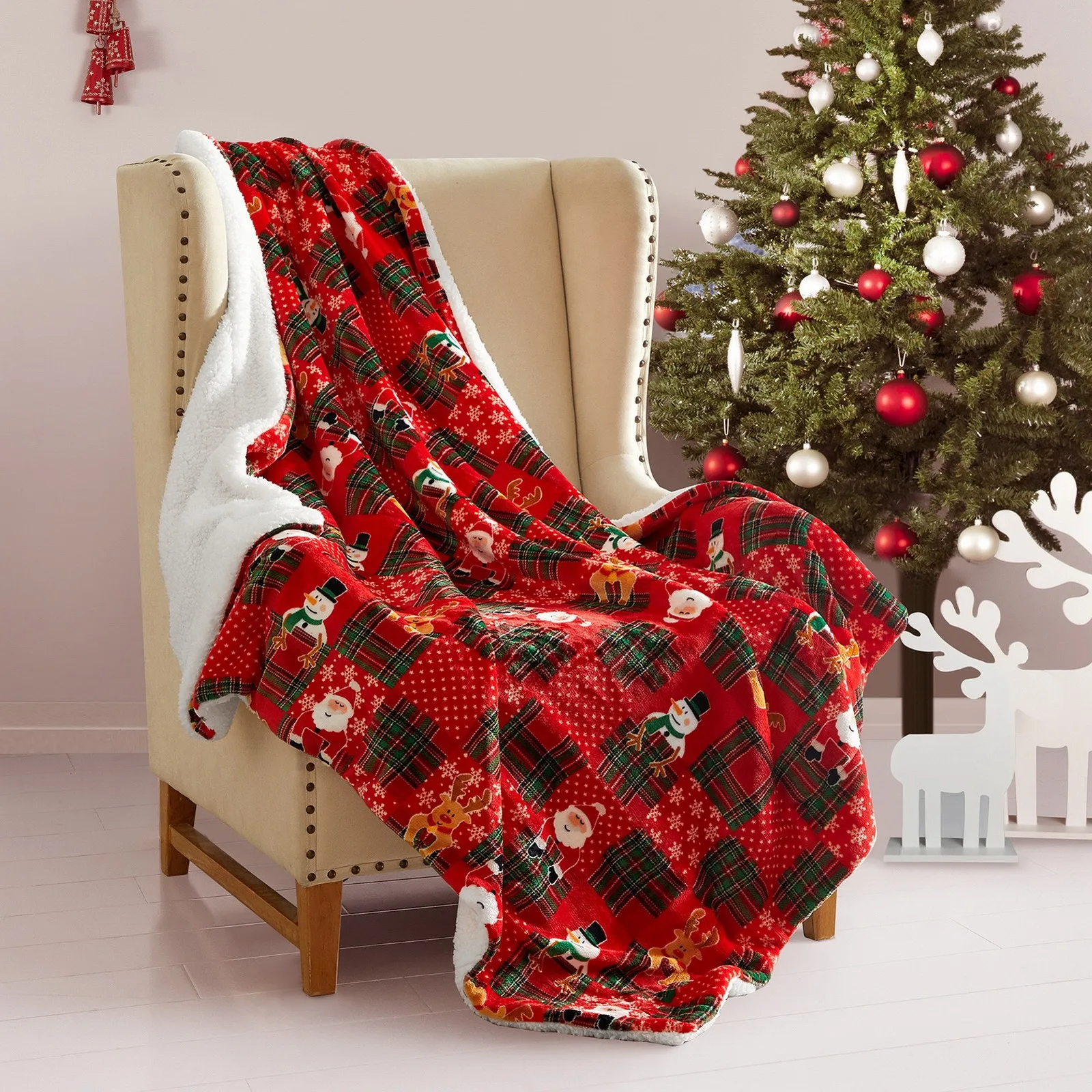 Christmas Decoration Fleece Blanket Soft Comfortable Warm Polyester Blanket Winter Cover For Bed And Sofa
Christmas Decoration Fleece Blanket Soft Comfortable Warm Polyester Blanket Winter Cover For Bed And Sofa