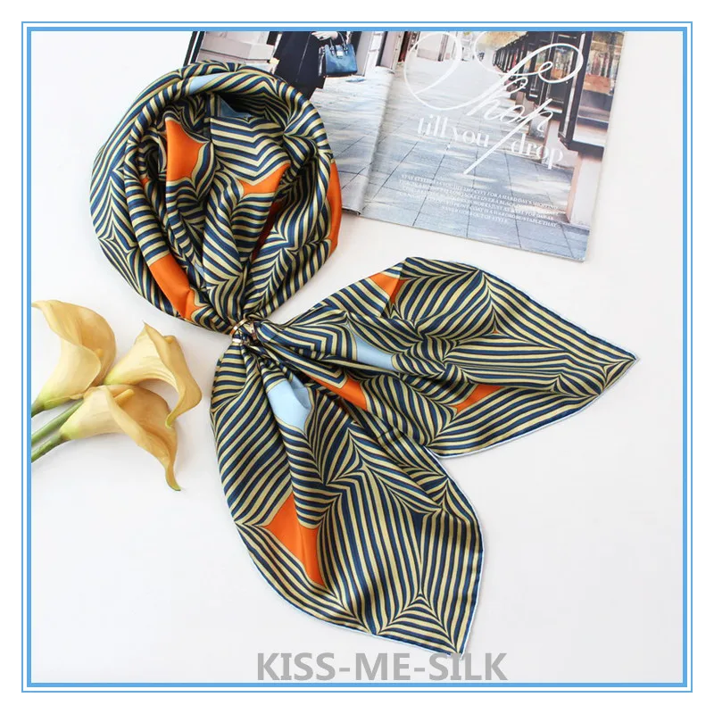 KMS Silk Scarf Retro Printed Silk Scarf Line Color Block Stitching Silk Scarf Shawl for Women 90*90CM/55G
KMS Silk Scarf Retro Printed Silk Scarf Line Color Block Stitching Silk Scarf Shawl for Women 90*90CM/55G
