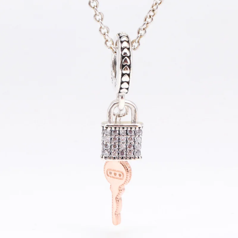 S925 Silver Valentine's Day Inlaid Padlock Key Pendant Heart Lock Key Beads Fit Original pandora Charms Bracelets DIY Jewelry
S925 Silver Valentine's Day Inlaid Padlock Key Pendant Heart Lock Key Beads Fit Original pandora Charms Bracelets DIY Jewelry