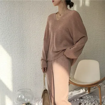 DEAT Leisure Fashion V Neck Full Sleeve Loose Solid Pullover Sweater Wool Ankle Length Pants Two Piece Set 2020 spring New TD635
DEAT Leisure Fashion V Neck Full Sleeve Loose Solid Pullover Sweater Wool Ankle Length Pants Two Piece Set 2020 spring New TD635