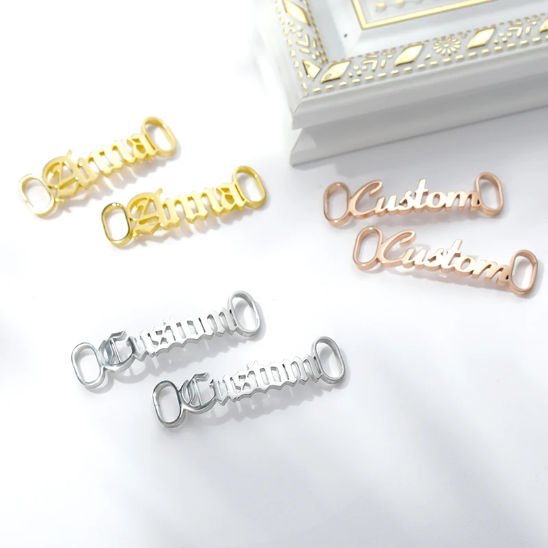 

Custom Name Sneakers Shoe Buckle For Women Men Gold Stainless Steel Baby Girl Shoelace Buckle Charms Cute Tag Jewelery Gift 2020