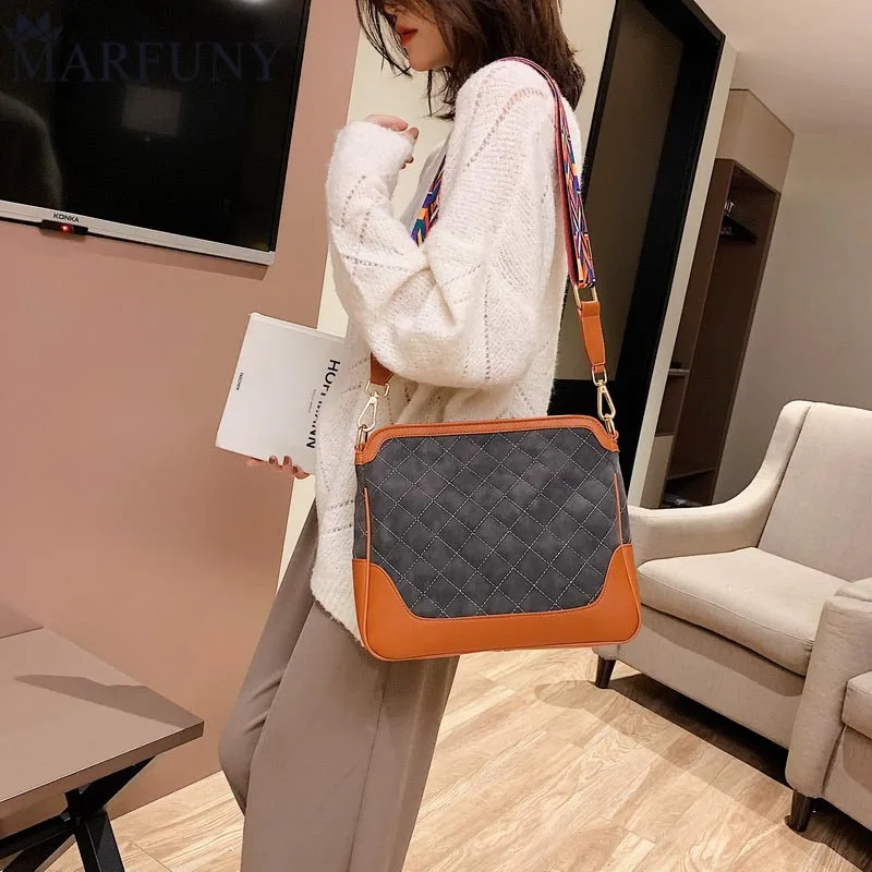 Autumn New Contrast Color Retro Port Wind Broadband Large Capacity Handbag Designer Bags Famous Brand Women Bags 2019
Autumn New Contrast Color Retro Port Wind Broadband Large Capacity Handbag Designer Bags Famous Brand Women Bags 2019