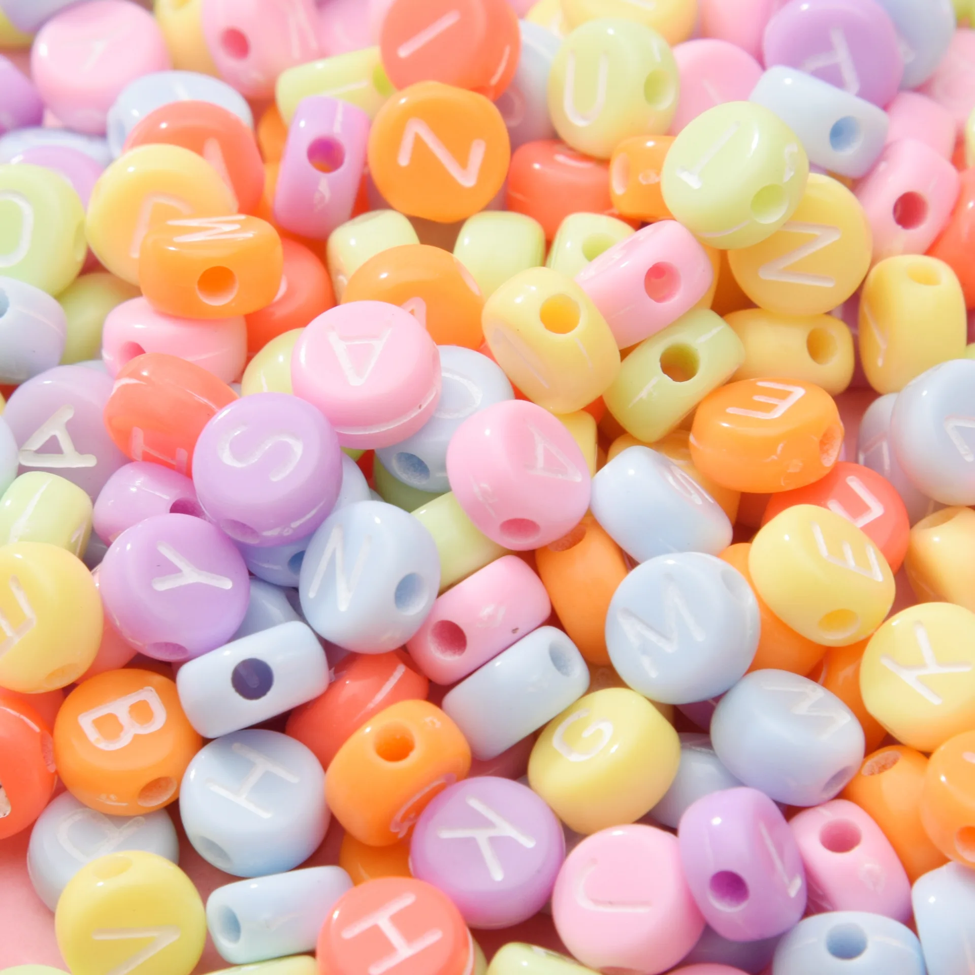 100PCS/Pack Candy Color Round Letter Acrylic Beads DIY Handmade Materials Sewing Craft Supplies Bracelet Decoration Accessory
100PCS/Pack Candy Color Round Letter Acrylic Beads DIY Handmade Materials Sewing Craft Supplies Bracelet Decoration Accessory