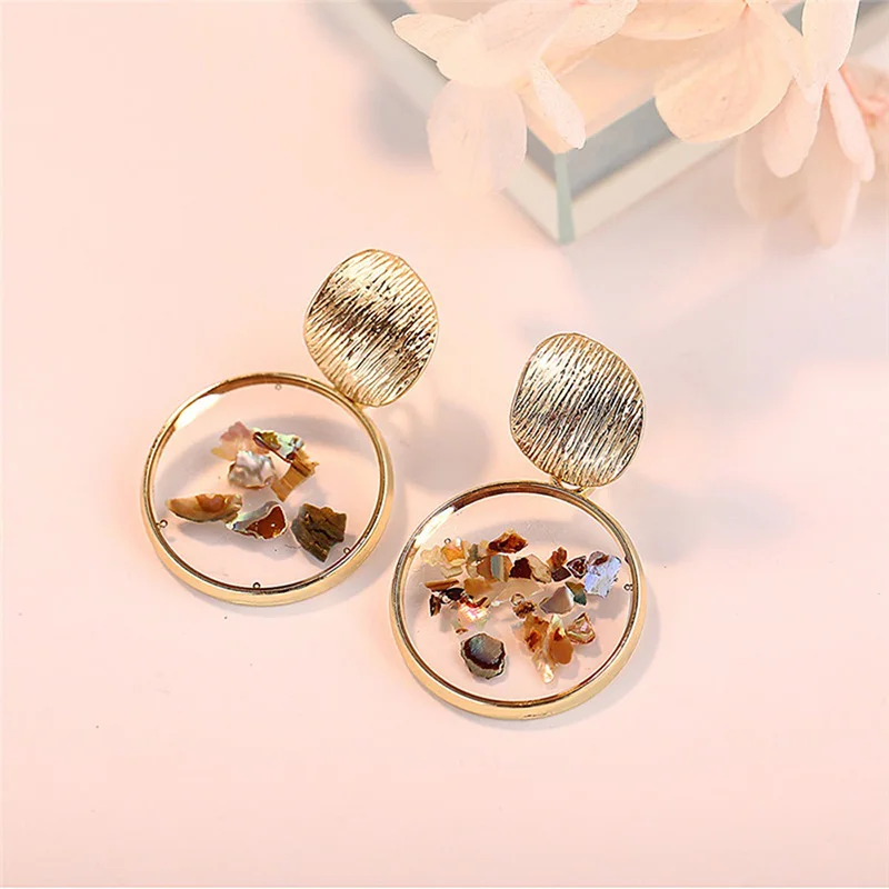 Trendy Korean Bohemian Metal Gold Color Earrings Shiny Alloy Shell Debris Drop Earring For Women Girl Wedding Geometric Jewelry
Trendy Korean Bohemian Metal Gold Color Earrings Shiny Alloy Shell Debris Drop Earring For Women Girl Wedding Geometric Jewelry