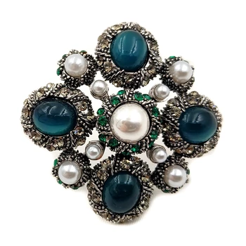 Exquisite Medieval Style Imitated Pearls & Blue Stones Maltese Cross Pins Art Deco Cross Brooches Dressy Prom Clothes Accessory
Exquisite Medieval Style Imitated Pearls & Blue Stones Maltese Cross Pins Art Deco Cross Brooches Dressy Prom Clothes Accessory