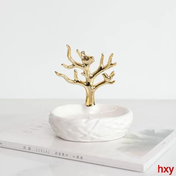 Nordic style golden branches ceramic soap dish soap tray soap dish soap box creative bathroom soap rack tree branch
Nordic style golden branches ceramic soap dish soap tray soap dish soap box creative bathroom soap rack tree branch
