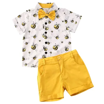 Little Boys 2-Pieces Set Bow Bee Pattern Collar Short Sleeve Button-Down Design Top Solid Color Short Button Closure Pants Set
Little Boys 2-Pieces Set Bow Bee Pattern Collar Short Sleeve Button-Down Design Top Solid Color Short Button Closure Pants Set