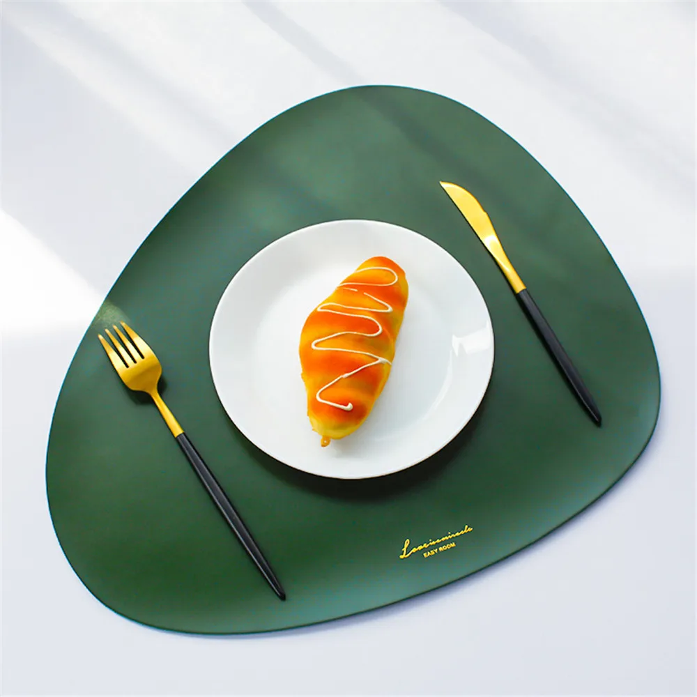 Chic PU leather Placemat For Dining Table Mat Creative Gold Letter print Non-slip Bowl Pads Coffee Drink Coasters Home Decor
Chic PU leather Placemat For Dining Table Mat Creative Gold Letter print Non-slip Bowl Pads Coffee Drink Coasters Home Decor