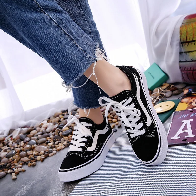 Sneakers Women Casual Canvas Wedges Platform Shoes For Woman Female Trainers Vulcanize Shoe Tenis Sapatos Feminino Buty Damskie 
Sneakers Women Casual Canvas Wedges Platform Shoes For Woman Female Trainers Vulcanize Shoe Tenis Sapatos Feminino Buty Damskie