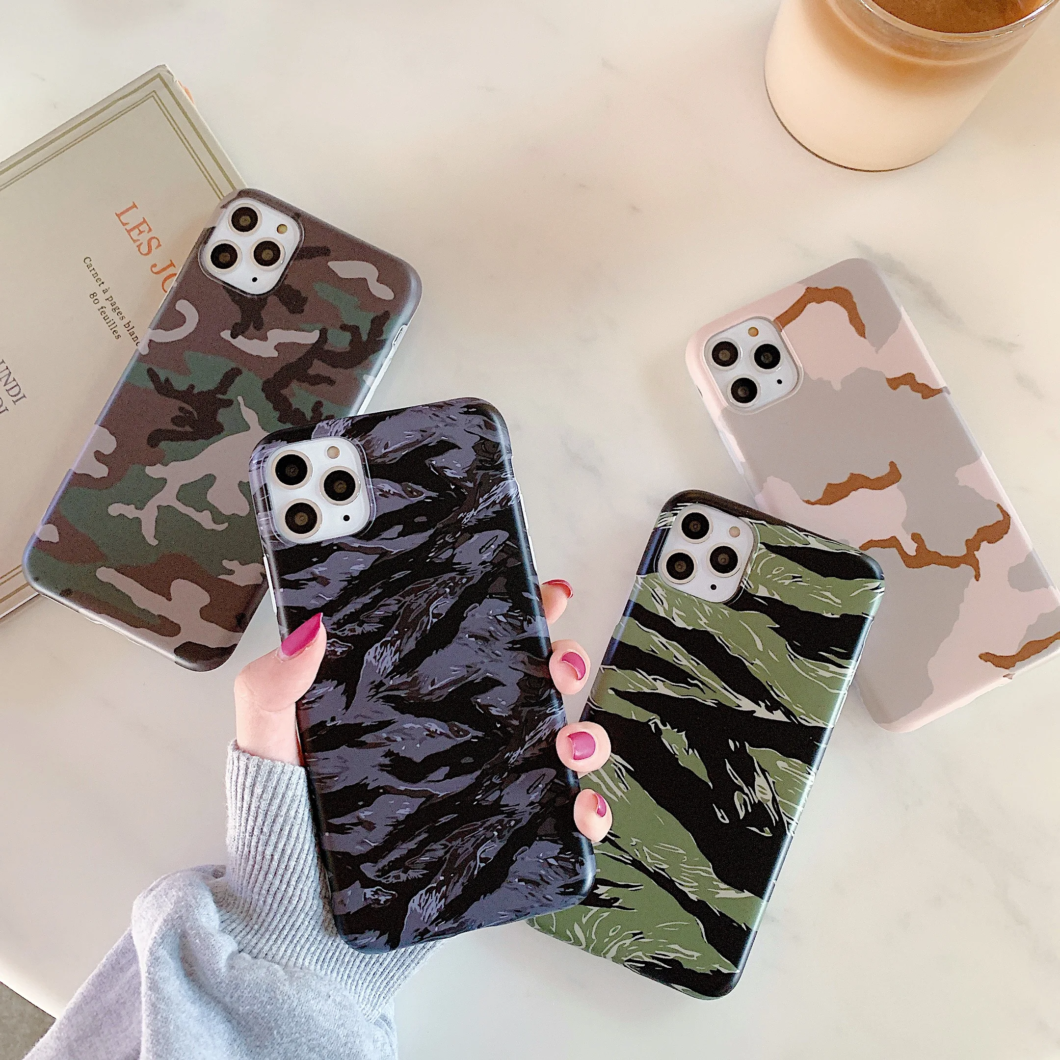 For iPhone 11 Pro Max Case Silicone Army Green Military Camouflage Soft TPU Phone Cover for iPhone 6 7 8 Plus Xs Max XR X Cases
For iPhone 11 Pro Max Case Silicone Army Green Military Camouflage Soft TPU Phone Cover for iPhone 6 7 8 Plus Xs Max XR X Cases