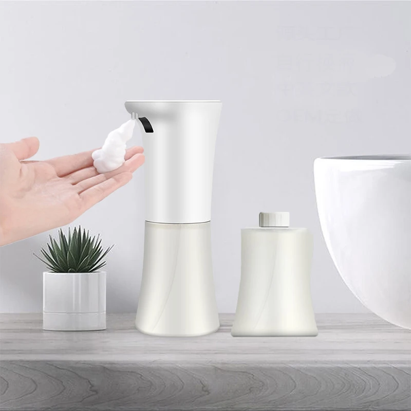 Automatic Induction Sensor Foaming Soap Dispenser Infrared Foaming Hand Washer IPX4 Soap Dispensers for Bathroom/Kitchen
Automatic Induction Sensor Foaming Soap Dispenser Infrared Foaming Hand Washer IPX4 Soap Dispensers for Bathroom/Kitchen
