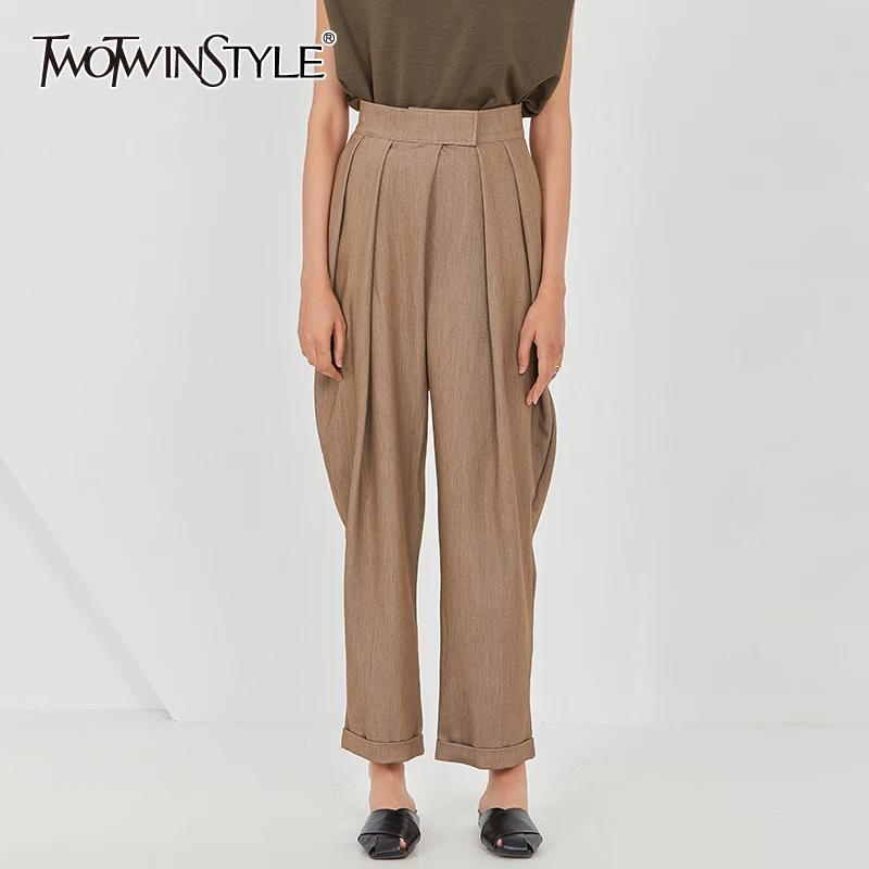 TWOTWINSTYLE Solid Ruched Wide Leg Pants For Women High Waist Full Length Casual Loose Trousers Female 2020 Fall Fashion New
TWOTWINSTYLE Solid Ruched Wide Leg Pants For Women High Waist Full Length Casual Loose Trousers Female 2020 Fall Fashion New