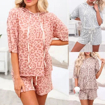 Pyjamas Set Women пижама женская Sleepwear Women Fashion Sport Summer Leopard Printed Hoodies Top Shorts Sleevewear Loungewear
Pyjamas Set Women пижама женская Sleepwear Women Fashion Sport Summer Leopard Printed Hoodies Top Shorts Sleevewear Loungewear