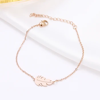V-252 Stainless Steel Bracelet For Women Feather Man Gold And Rose Gold Color Pulseira Feminina Lover's Engagement Jewelry
V-252 Stainless Steel Bracelet For Women Feather Man Gold And Rose Gold Color Pulseira Feminina Lover's Engagement Jewelry