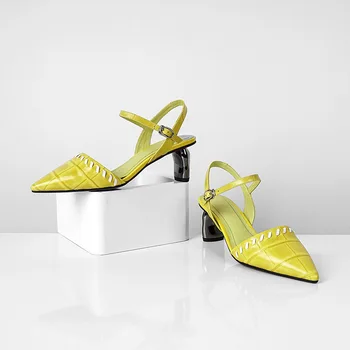 New Style Genuine Leather Pointed-Toe Semi-high Heeled Sandals Low-cut Shoes
New Style Genuine Leather Pointed-Toe Semi-high Heeled Sandals Low-cut Shoes