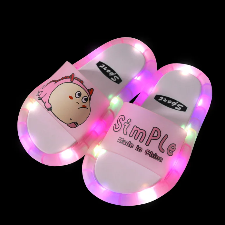 2022 Footwear Luminous Jelly Summer Children's LED Slipper Girls Slippers PVC Non-slip Beach Sandals Kids Home Bathroom Pink
2022 Footwear Luminous Jelly Summer Children's LED Slipper Girls Slippers PVC Non-slip Beach Sandals Kids Home Bathroom Pink
