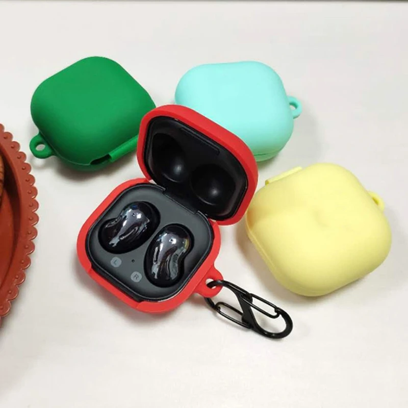 1 Pc Flip-Open Siamese Design Dust-proof Protective Cover Silicone Case for SAMSUNG Galaxy-Buds live Wireless Earphone
1 Pc Flip-Open Siamese Design Dust-proof Protective Cover Silicone Case for SAMSUNG Galaxy-Buds live Wireless Earphone