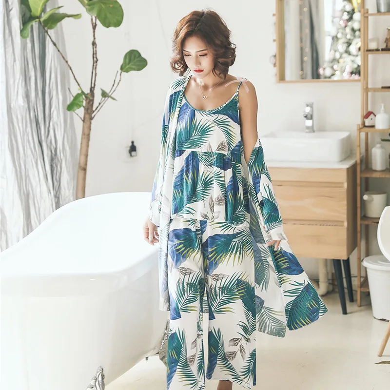Autumn New Products Japanese Banana Leaf Cotton Silk Three-piece Set Pajamas Comfortable Soft Breathable Camisole for Women Home
Autumn New Products Japanese Banana Leaf Cotton Silk Three-piece Set Pajamas Comfortable Soft Breathable Camisole for Women Home